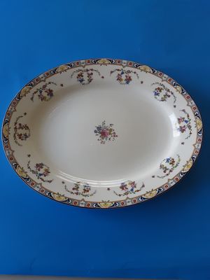 Photo LOVELY VINTAGE BONE CHINA PLATTER FROM ENGLAND. J & G MEAKIN : HANLEY , ENGLAND 14 long 10-3/4 top to bottom Very good CONDITION.