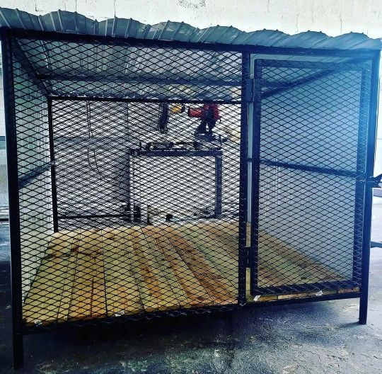 Super Duty Cage