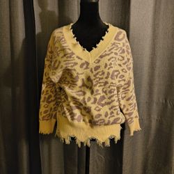 Women's Sweater/ Shirt 