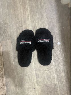 Balenciaga Slides