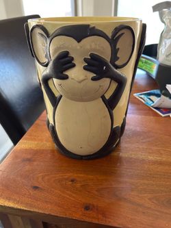 Vintage waste basket