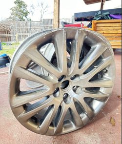 Set of 4 OEM Lexus LS460 / LS600h 19" Alloy Wheels Rims (19x8 / 5x120) - No Curb Rash