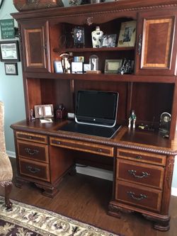 Desk Hutch and Chair