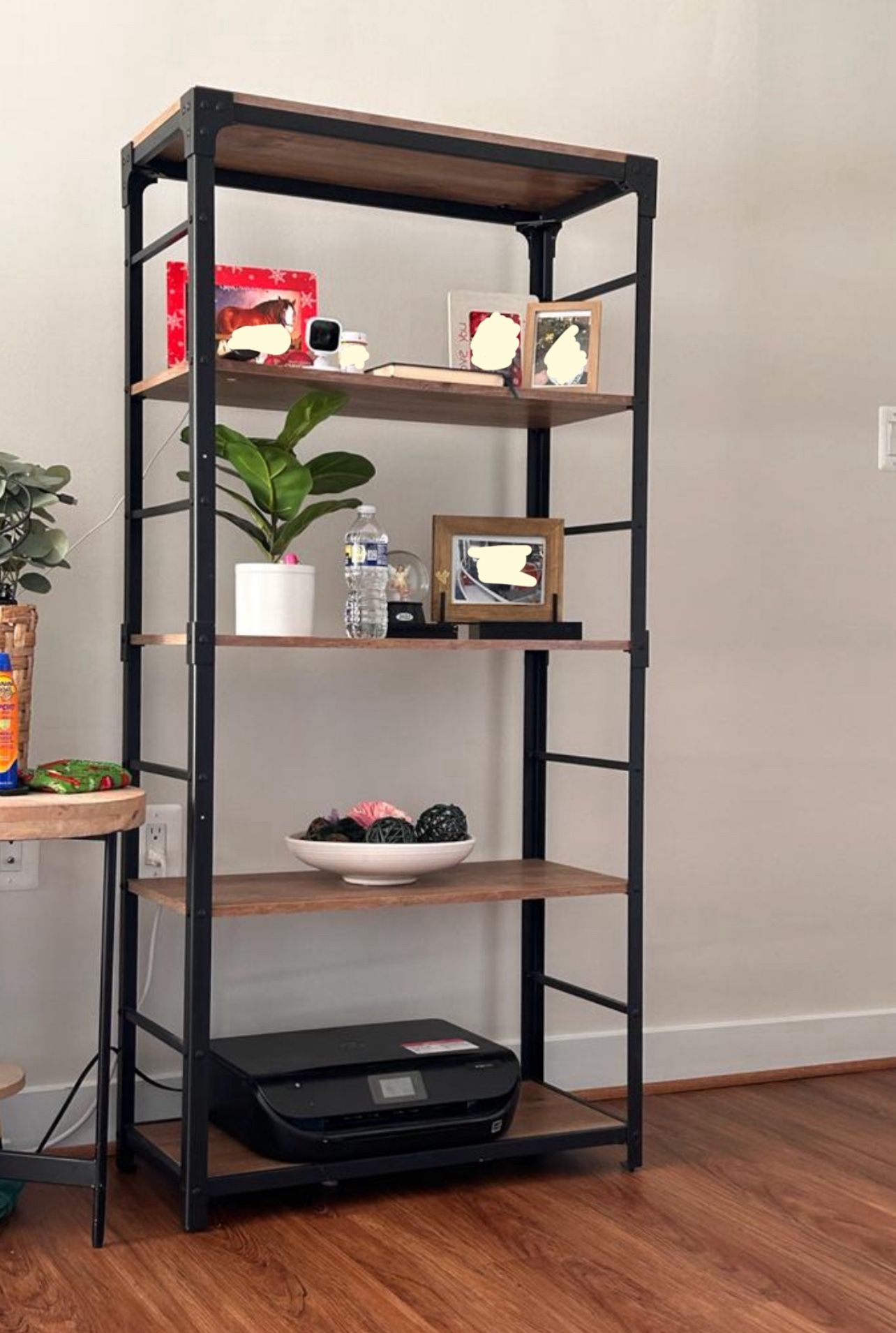 Bookshelf