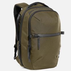 **** AER CITY PACK 2 *** NEW WITH TAGS *** 16L