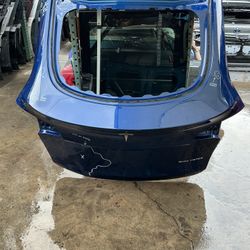 2020 - 2024 TESLA MODEL Y - TAIL GATE LIFT GATE OEM 