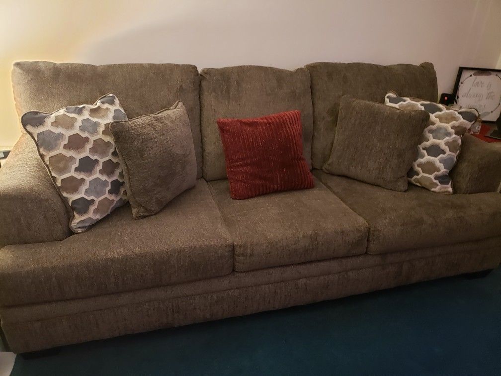 Loveseat and Sofa