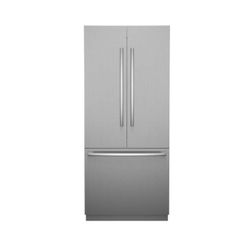 Bosch Benchmark Built-In Refrigerator – 36” Stainless 🔥 	•	NEW OPEN BOX (never used) 	•	High-end luxury built-in 	•	Retails for $10,500+ 💰 	•	36” wi