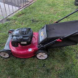 Motor  Briggs Stratton 5,50 Very Good Condition