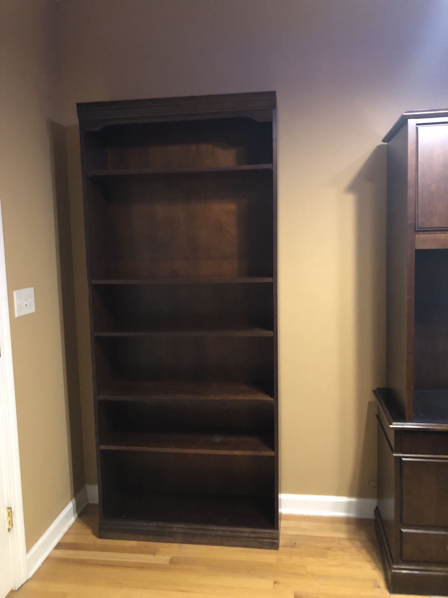Executive, dark wood 6’ bookshelf. Solid wood, quality construction. wood, dark stain. Beautiful