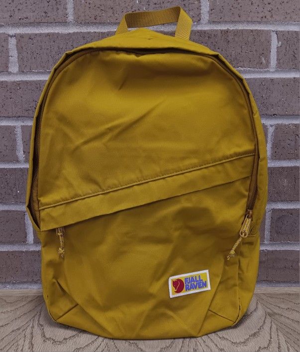 Fjällräven "Acorn" 16L Vardag 16 Laptop Bag (Fjallraven Hiking Backpack)