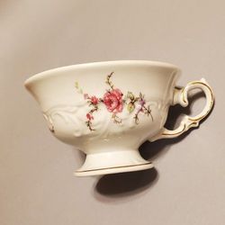 Walbrzych Sheraton Rose Footed Teacups