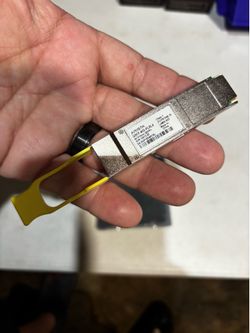 ARISTA QSFP-40G-PLRL4