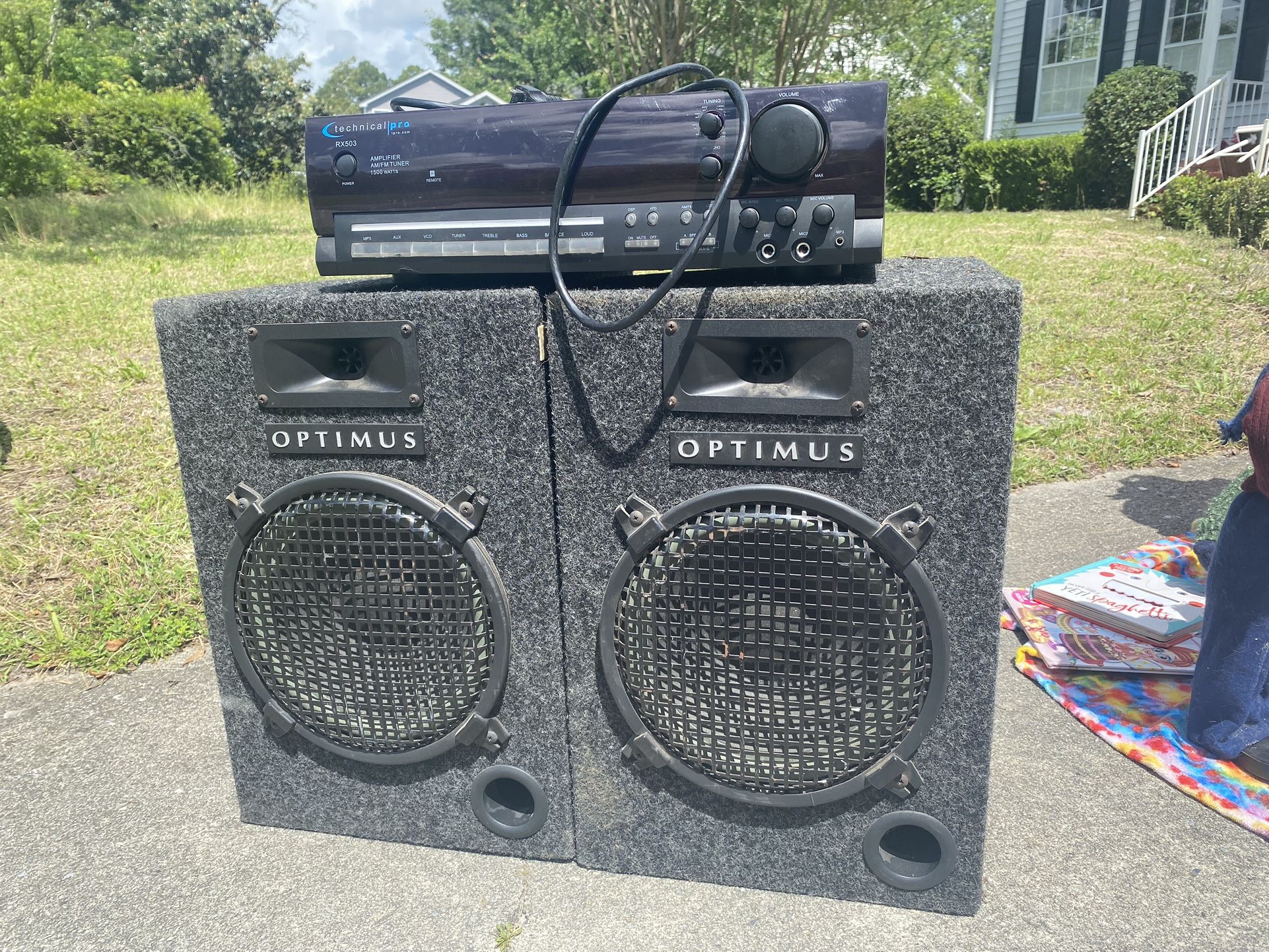 Amp and 2 Speakers