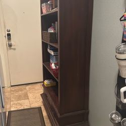 Bookshelf