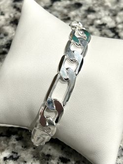 New S925 sterling silver chain link Figaro style bracelet 8”