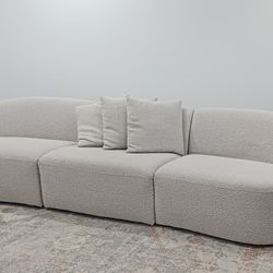 Modular Boucle Round Sectional $900