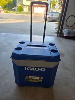 Igloo 60 qt wheeled cooler
