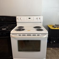 Stove  Frigidaire 