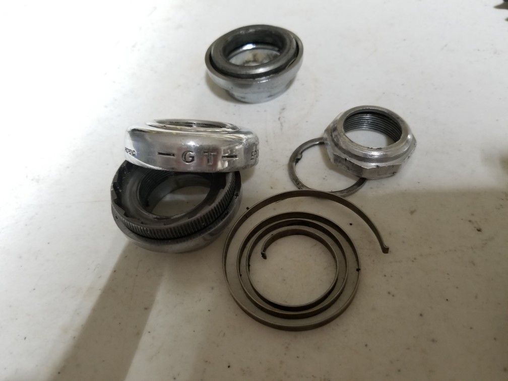 GT epoch headset BMX