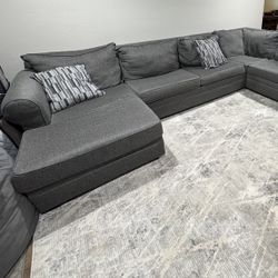 Sectional Couch 