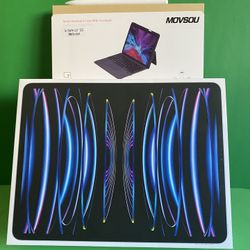  512GB Apple IPad Pro 12.9” 6th Generation (Latest Model 2022 / M2 chip / Liquid Retina XDR display) with keyboard, pen & Accessories (New -open Box) 