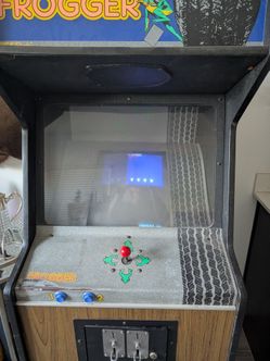 Frogger Arcade Cabinet Machine