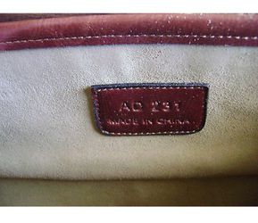 Gucci 1960s RARE Vintage Purse for Sale in Cortland, OH - OfferUp
