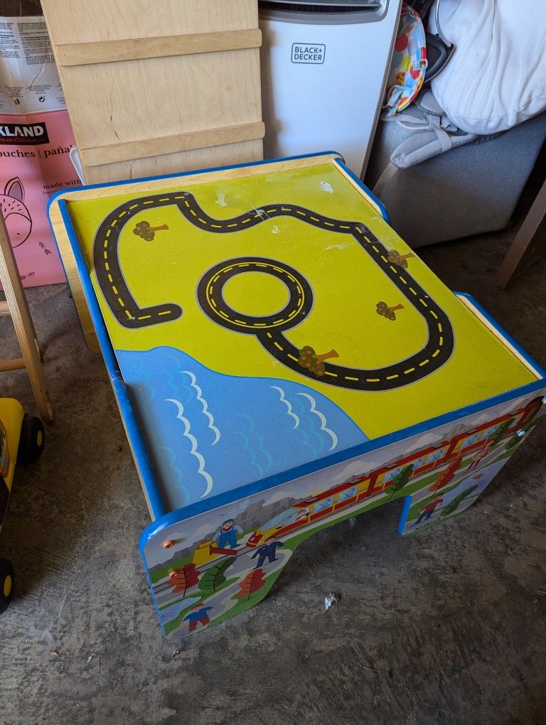 Toddler Desk