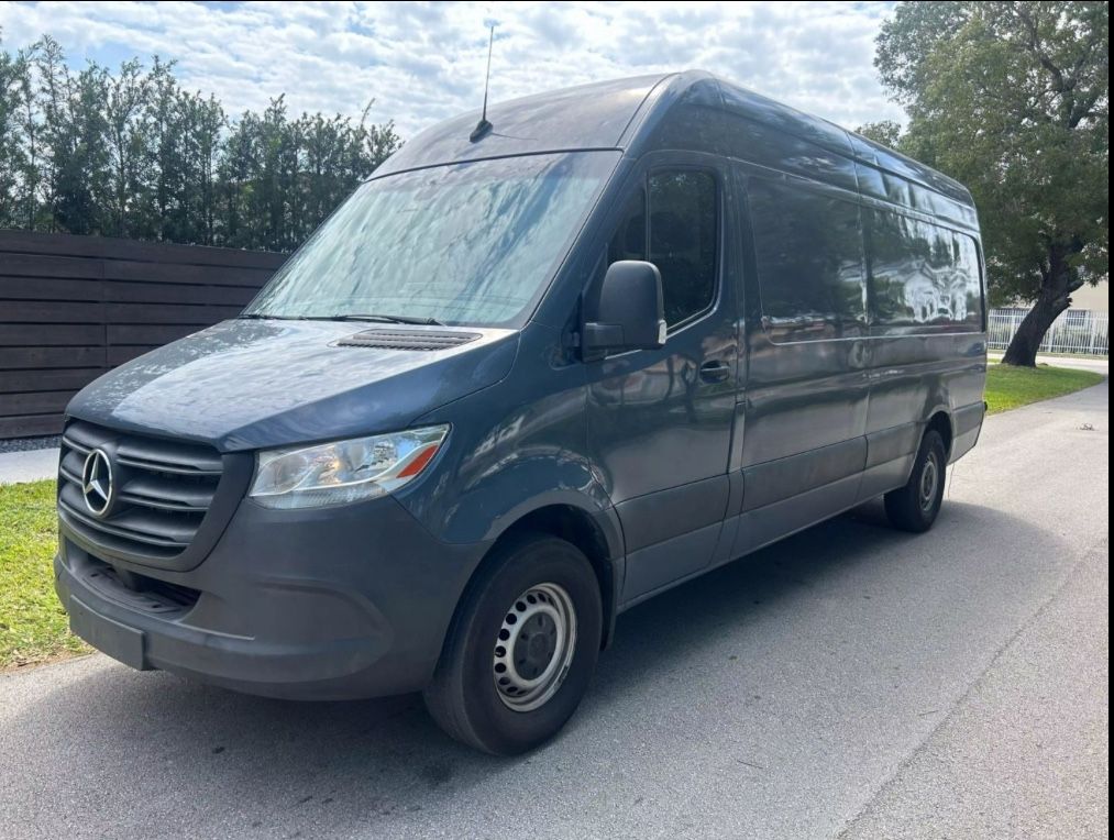 2019 Mercedes-Benz Sprinter 2500