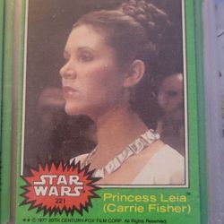 1977 Topps Star Wars #221 Princess Leia (Carrie Fisher) card