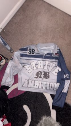 Mens graphic shirt 40$