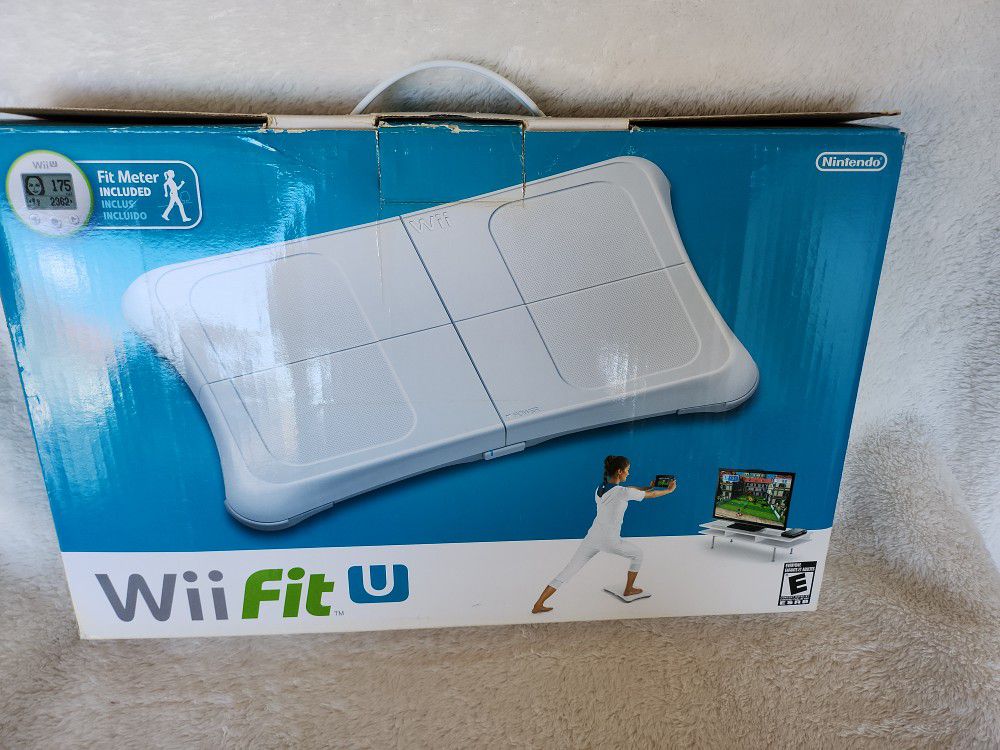 Nintendo Wii Fit U Board plus Game and Fit Meter