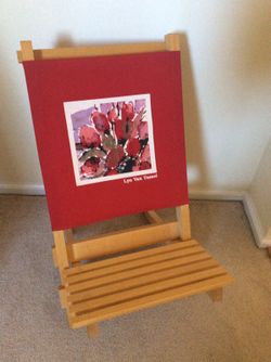 Portable folding chair for concerts, tailgating, sports, outdoor activities