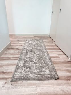 2ft x 6ft Modern Grey Runner Rug —GREAT condition!
