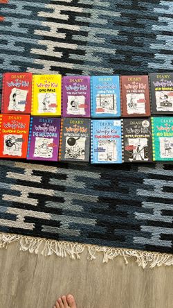 Excellent Condition Diary Of A Wimpy Kid Books (not Full Series)