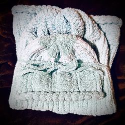 Cozy Soft Handmade Baby Cocoon & Beanie Gift Set 