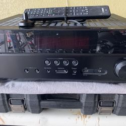Yamaha RXV-685 Reciever
