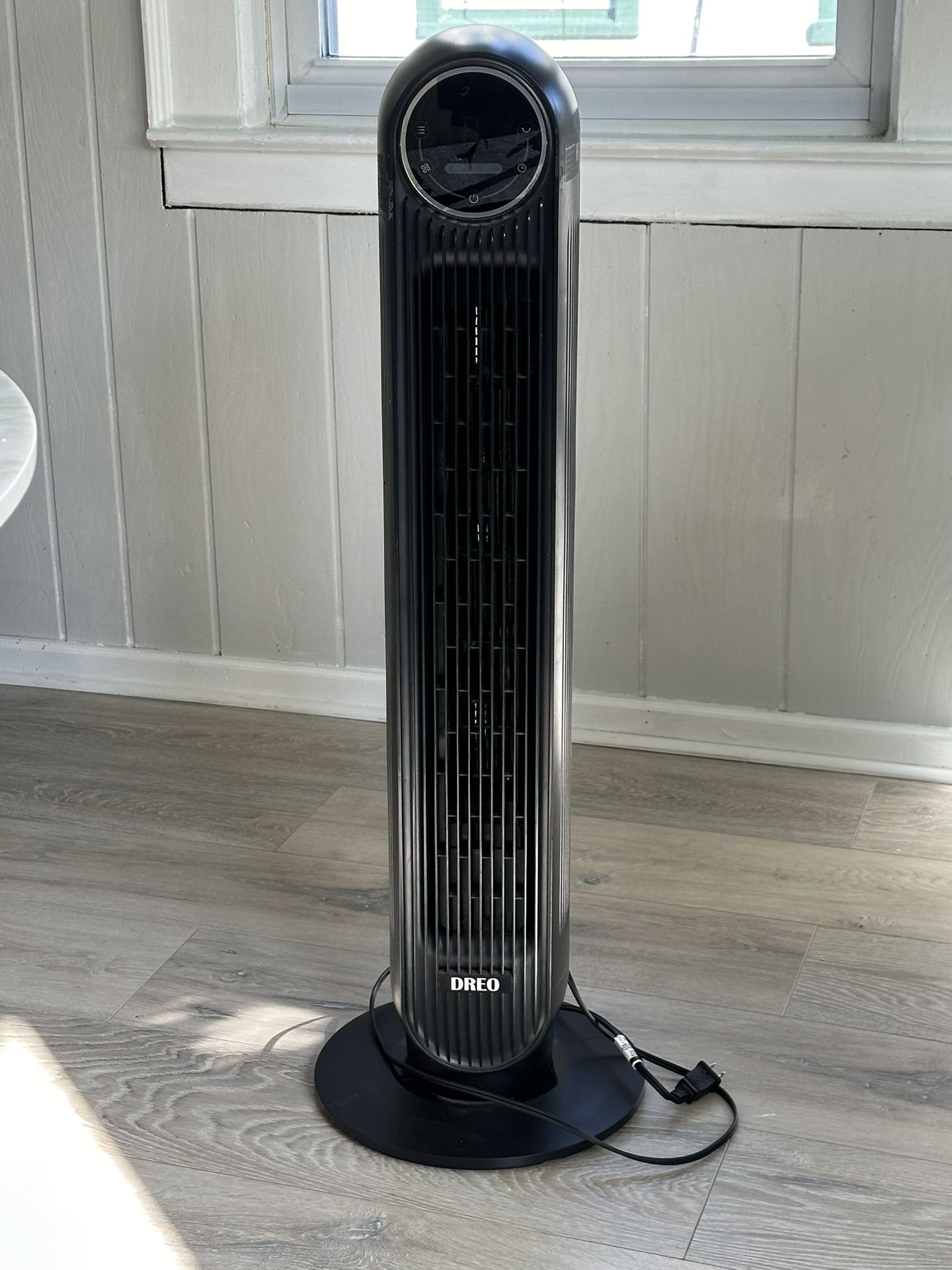 Dreo Tower Floor Swivel Fan