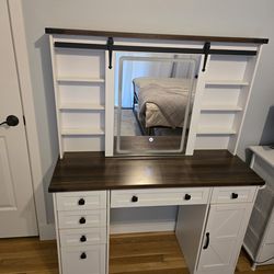 Vanity Desk