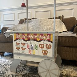 Melissa & Doug Food/Ice Cream Cart 