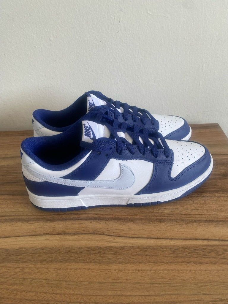 Nike Dunk Low Size 9.5