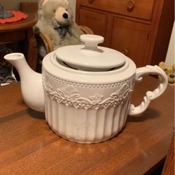 Large Tea Pot