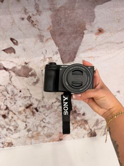 Sony Alpha a6700 Mirrorless Digital Camera With E PZ 16-50mm f/3.5-5.6 OSS II Lens