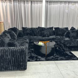 NEW BLACK COUCH