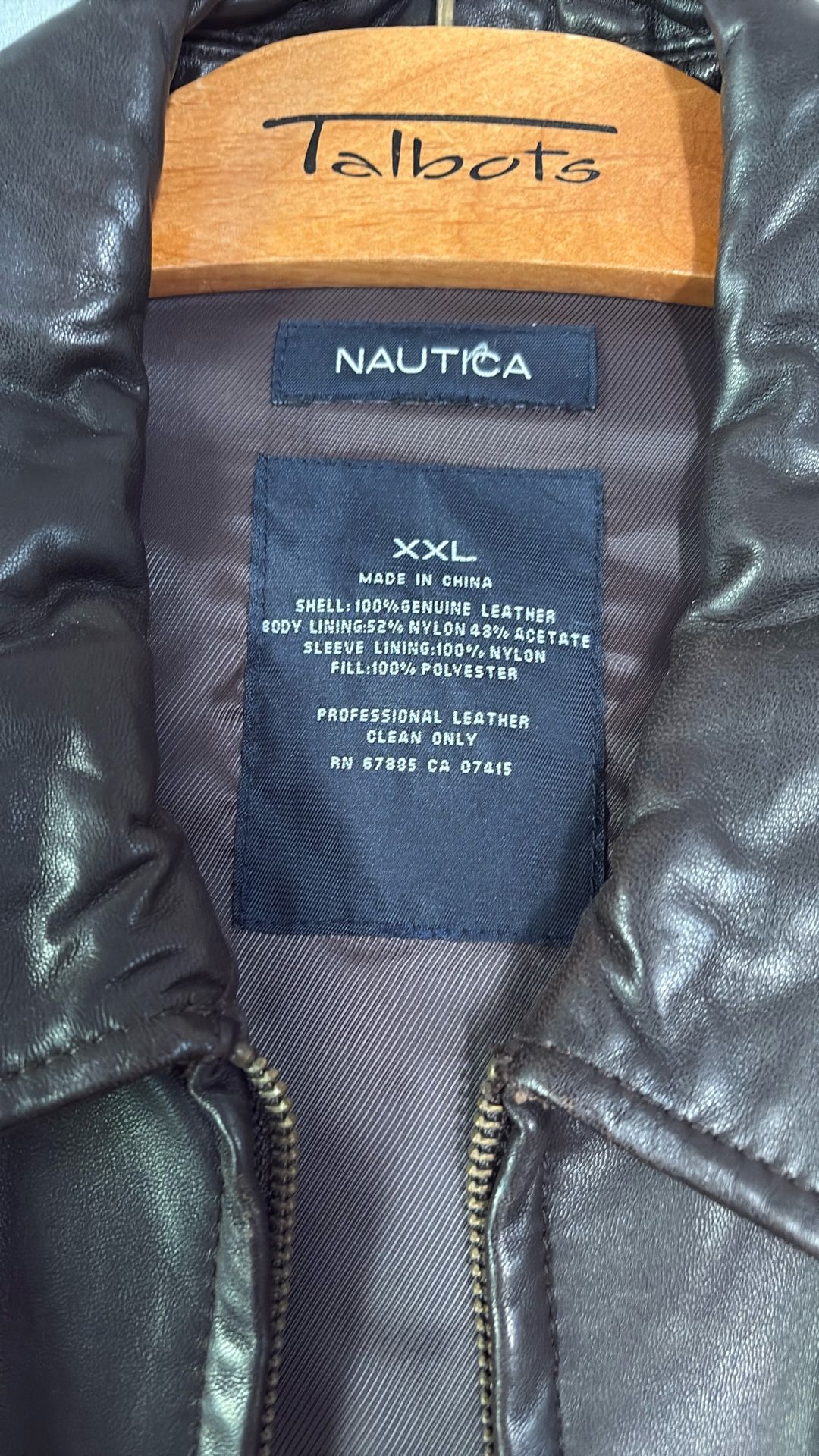 Men’s dark brown leather jacket
