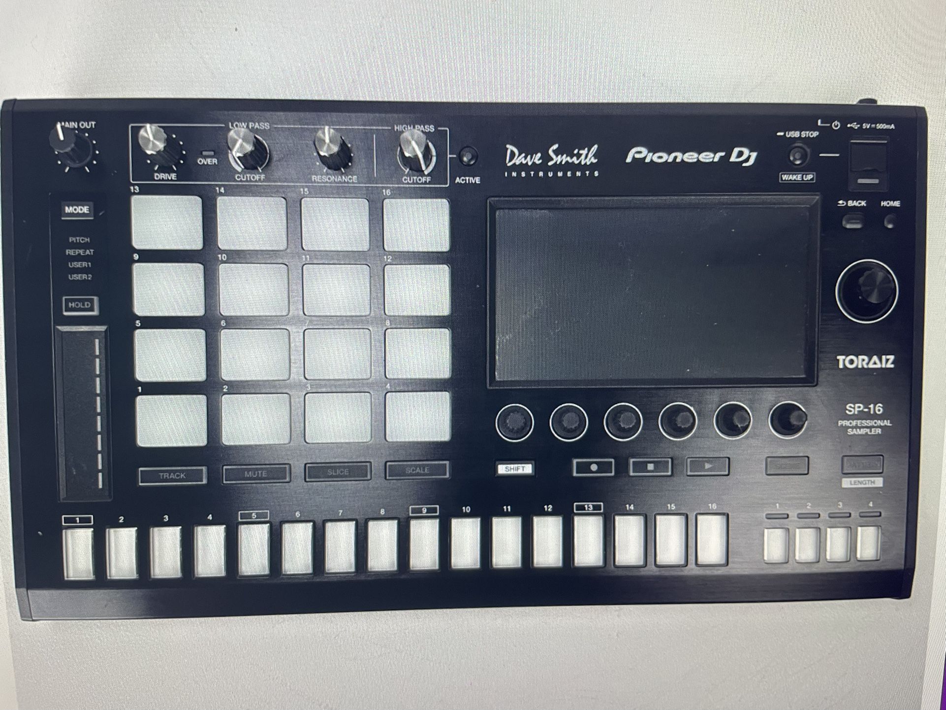 Pioneer DJ TORAIZ SP-16 Professional Sampler By Dave Smith Instruments