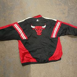 Vintage Chicago Bulls Starter Jacket basketball NBA 
 Size L