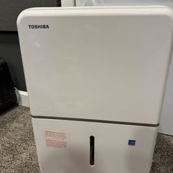 Toshiba Dehumidifier 
