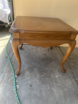 Mesa De Centro Madera Fina Barniz Cafe Caoba